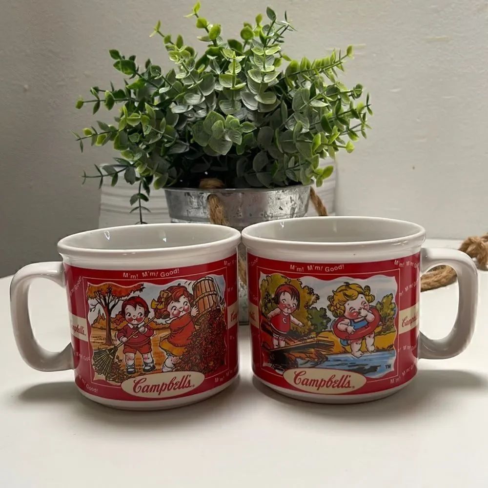 Vintage 1998 Campbell’s soup mug set.  Two mugs. Fall/Winter and Summer/Spring.